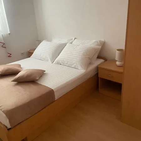 Enna Apartment